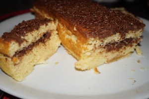 gateau nature nappage Nutella tranché